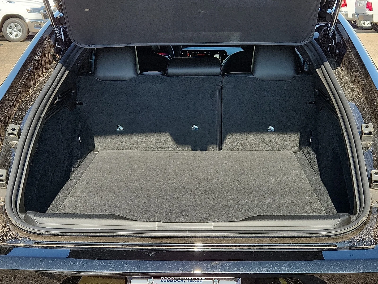 New 2026 PXJ Diamond Bla Dodge R/T 4-DOOR AWD image 9
