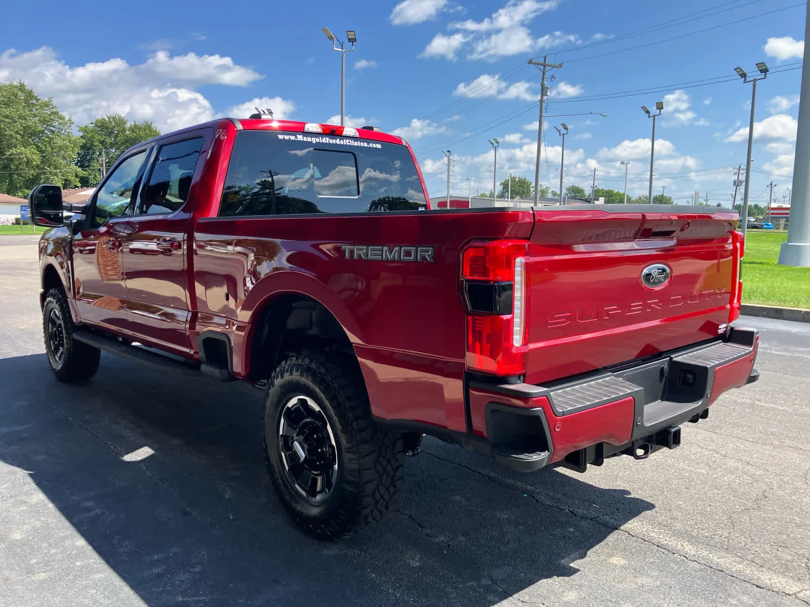 Used 2026 Ruby Red Metallic Tinted Clearcoat Ford LARIAT image 24