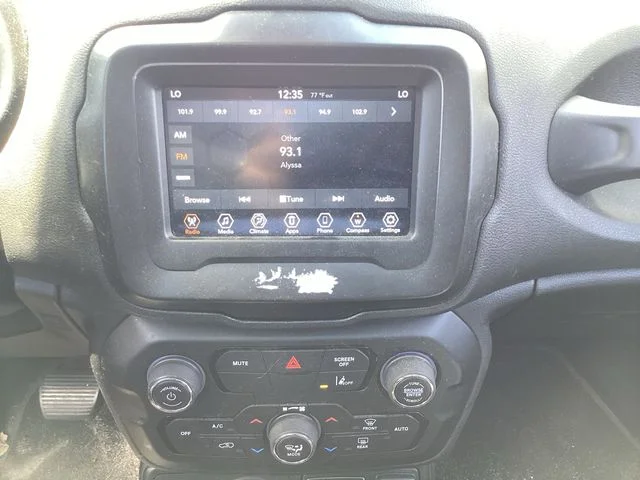 Used 2021 Slate Blue Jeep Latitude image 11