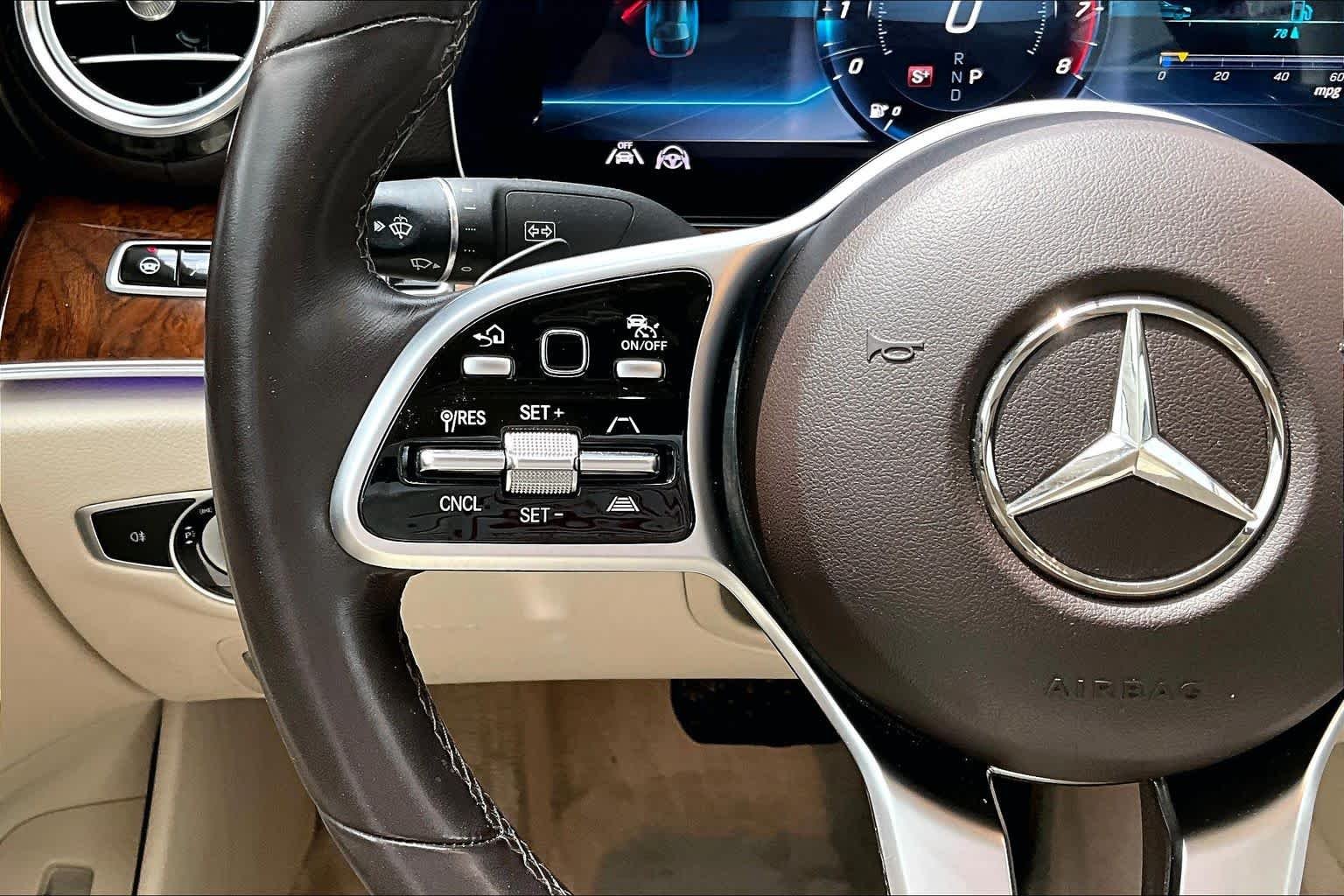 Used 2020 Lunar Blue Metallic Mercedes-Benz E 350 image 24