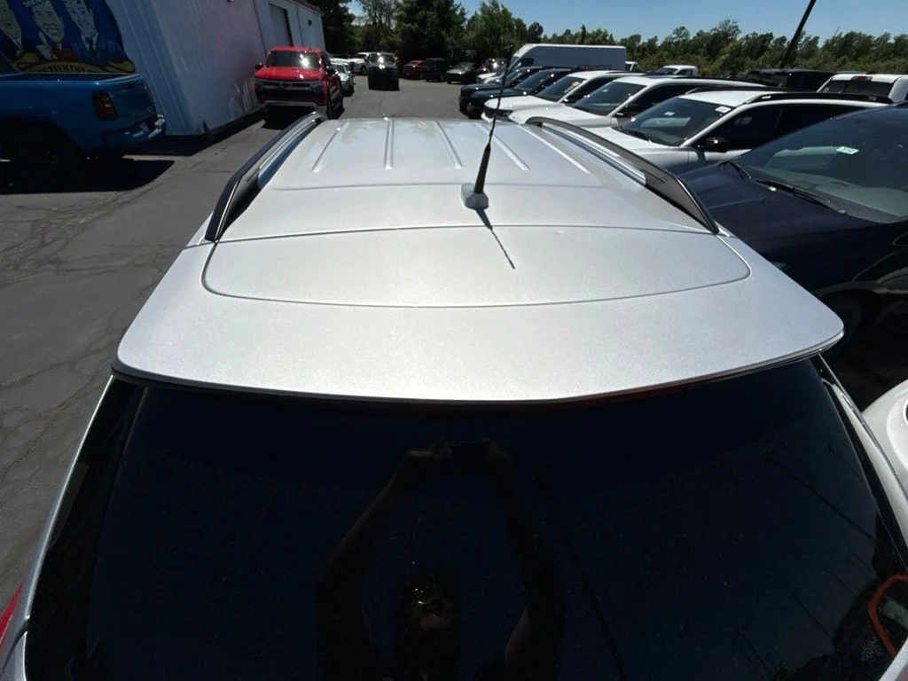 Used 2014 Silver Cadillac Base image 36