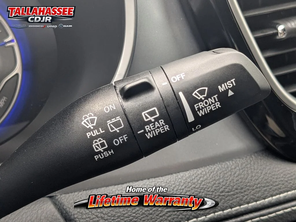 2026 Chrysler Pacifica Limited - Photo 37