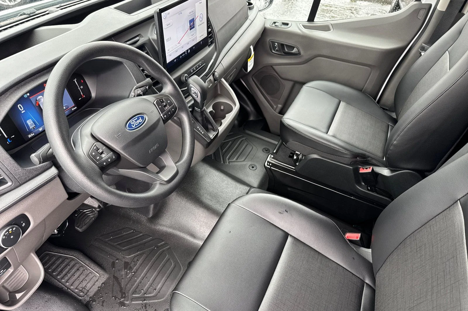 New 2026 Oxford White Ford Cargo Van image 10