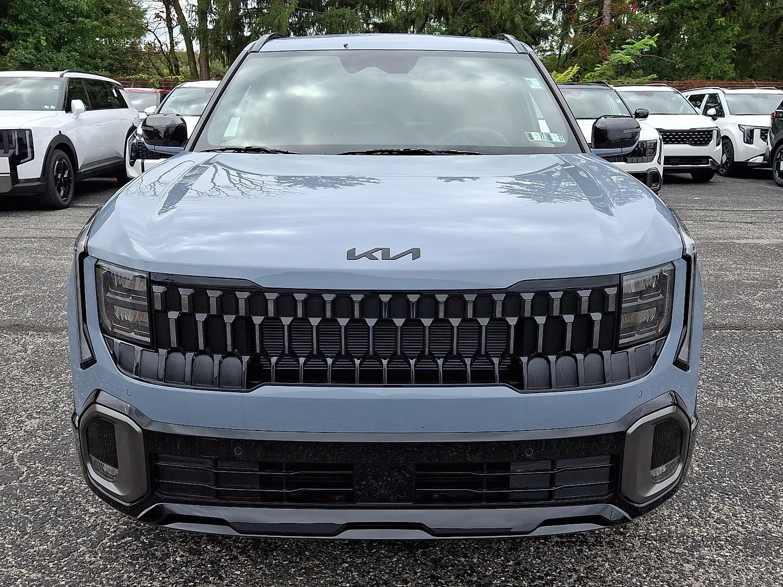 New 2027 Gray Kia X-Line S image 3