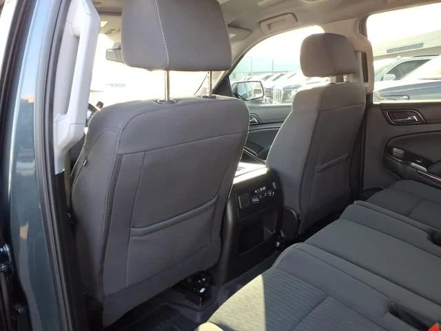 Used 2020 SHADOW GRAY METALLIC Chevrolet LS image 9