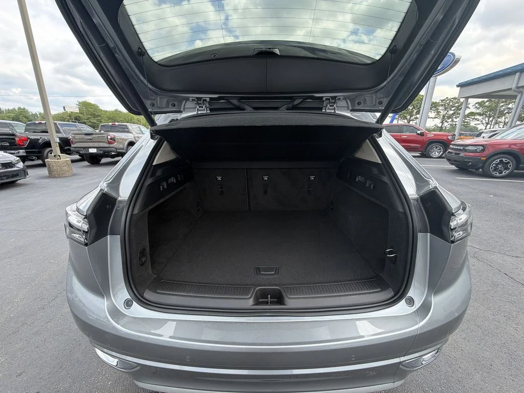 Used 2023 Gray Buick Avenir image 30