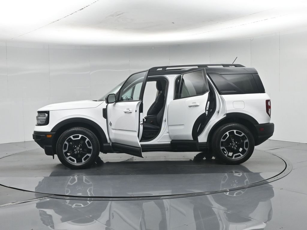 Used 2023 White Ford Outer Banks image 39