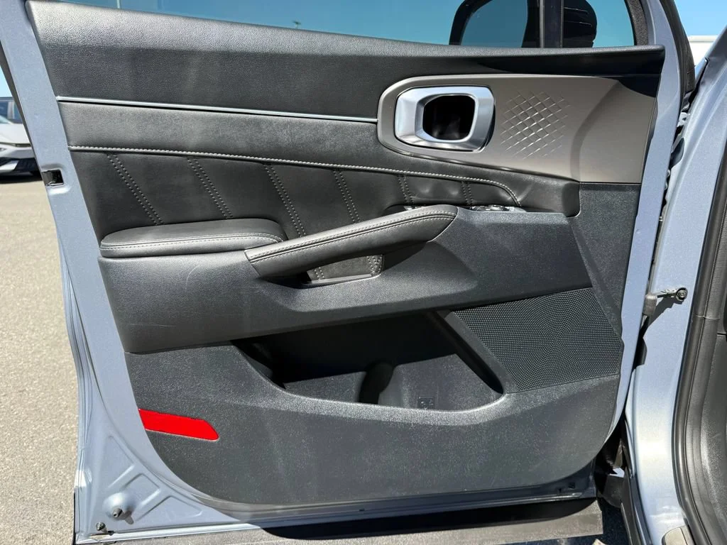 Certified Used 2023 Everlasting Silver Kia SX image 21