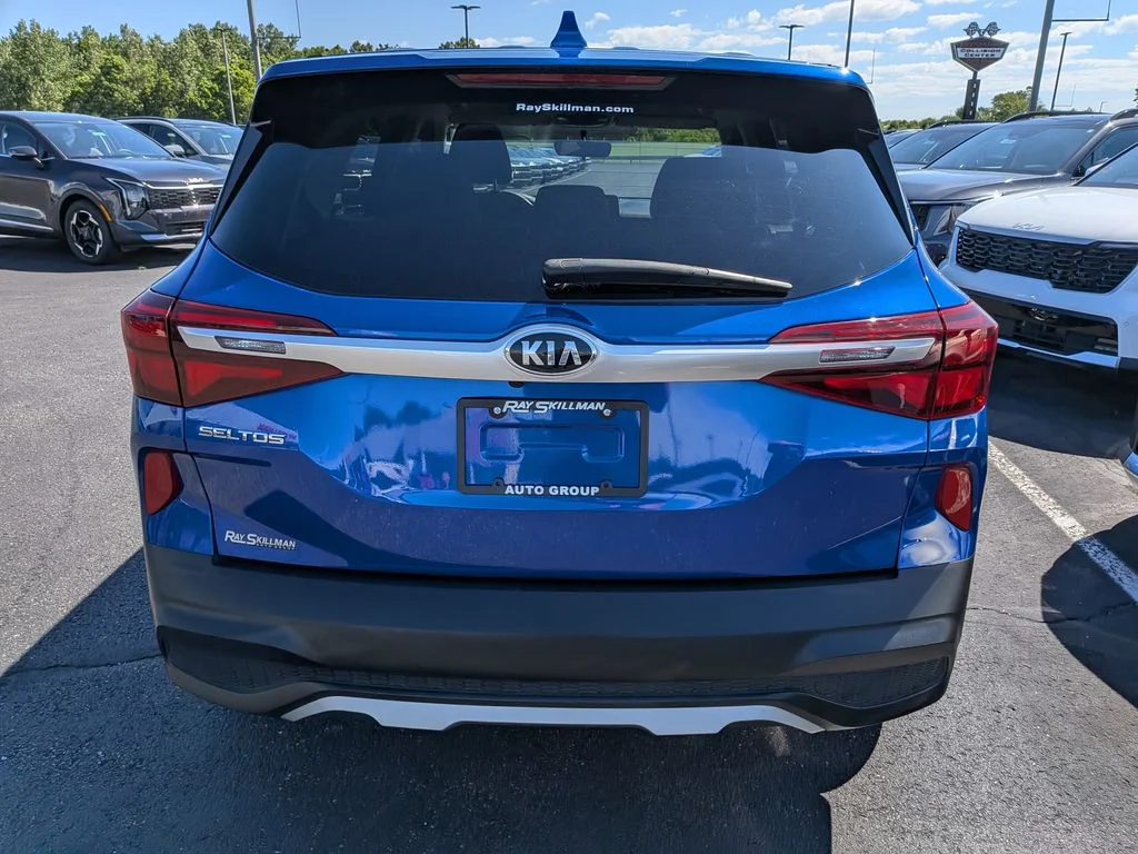 Used 2021 Blue Kia LX image 6