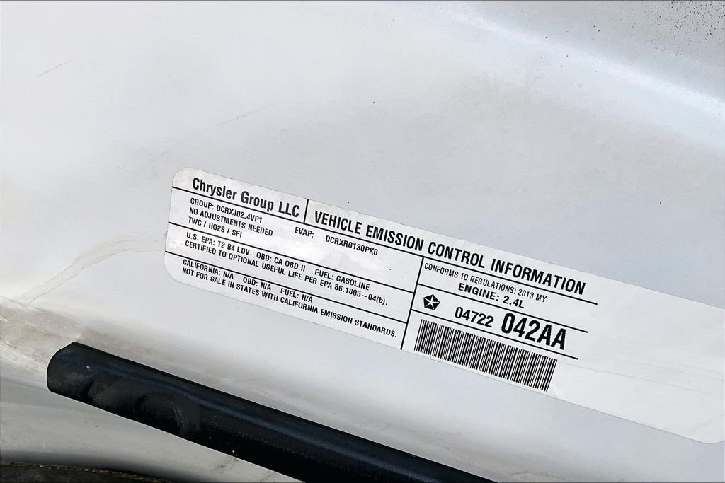 Used 2013 White Dodge SE image 33