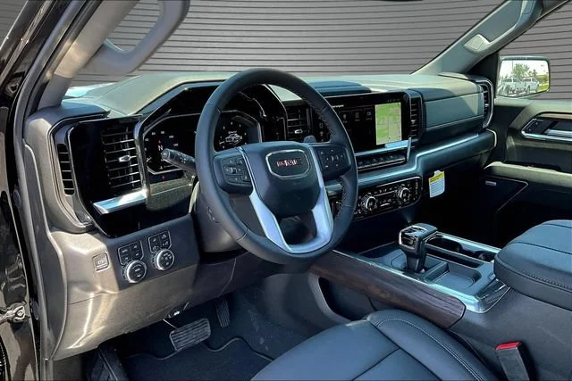 New 2026 Onyx Black GMC SLT image 7