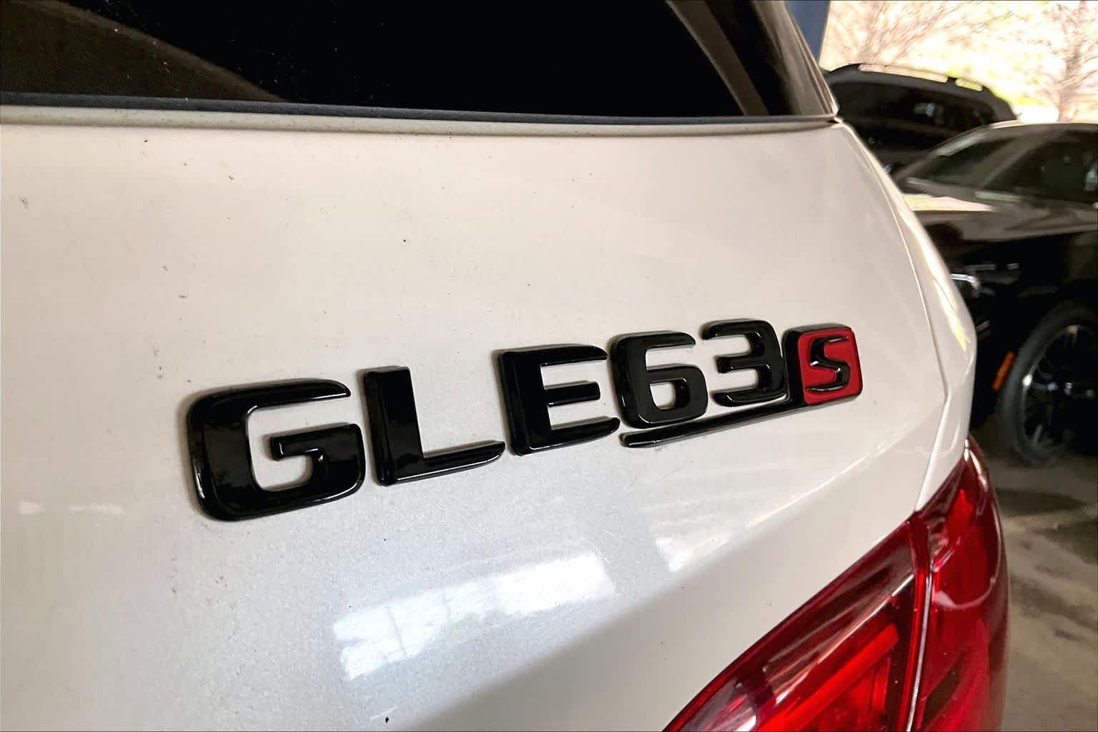 Used 2016 designo Diamond White Metallic Mercedes-Benz AMG® GLE 63 S-Model image 9