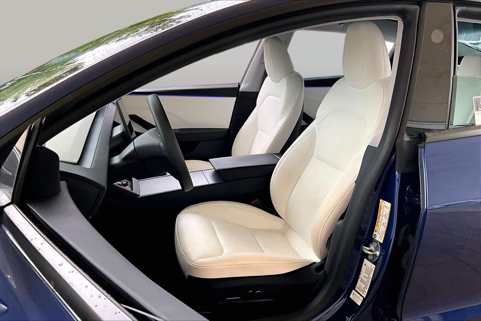 Used 2025 Solid Black Tesla Long Range image 6