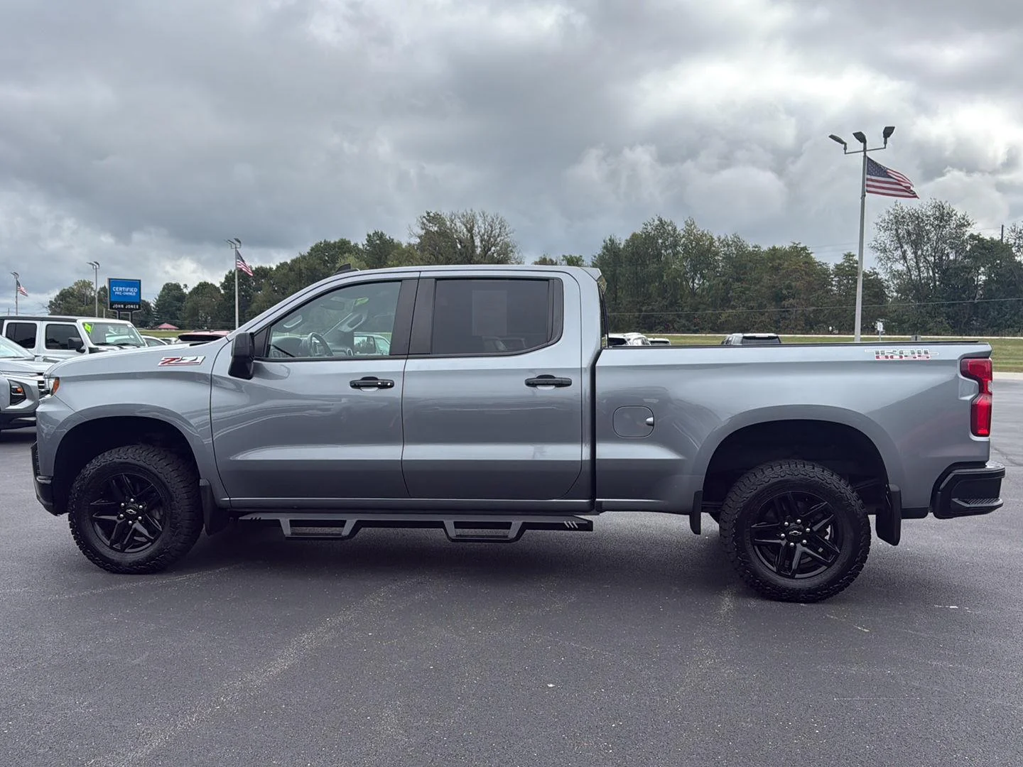 Used 2021 Satin Steel Metallic Chevrolet LT Trail Boss image 8