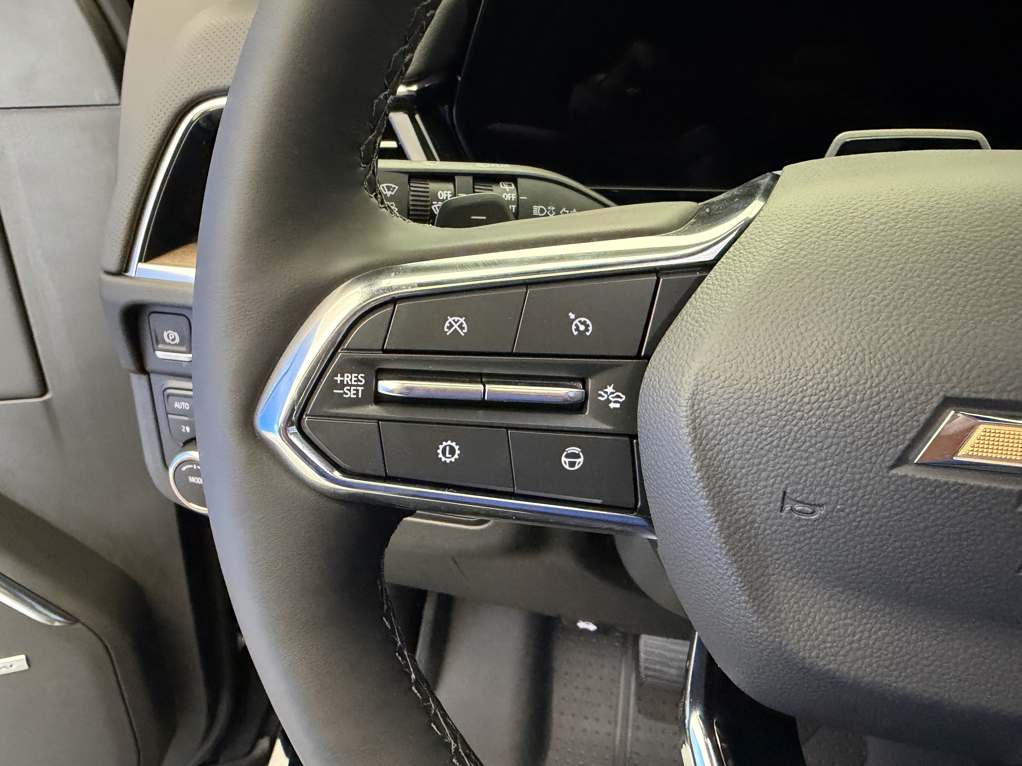2026 Chevrolet Suburban High Country - Photo 18