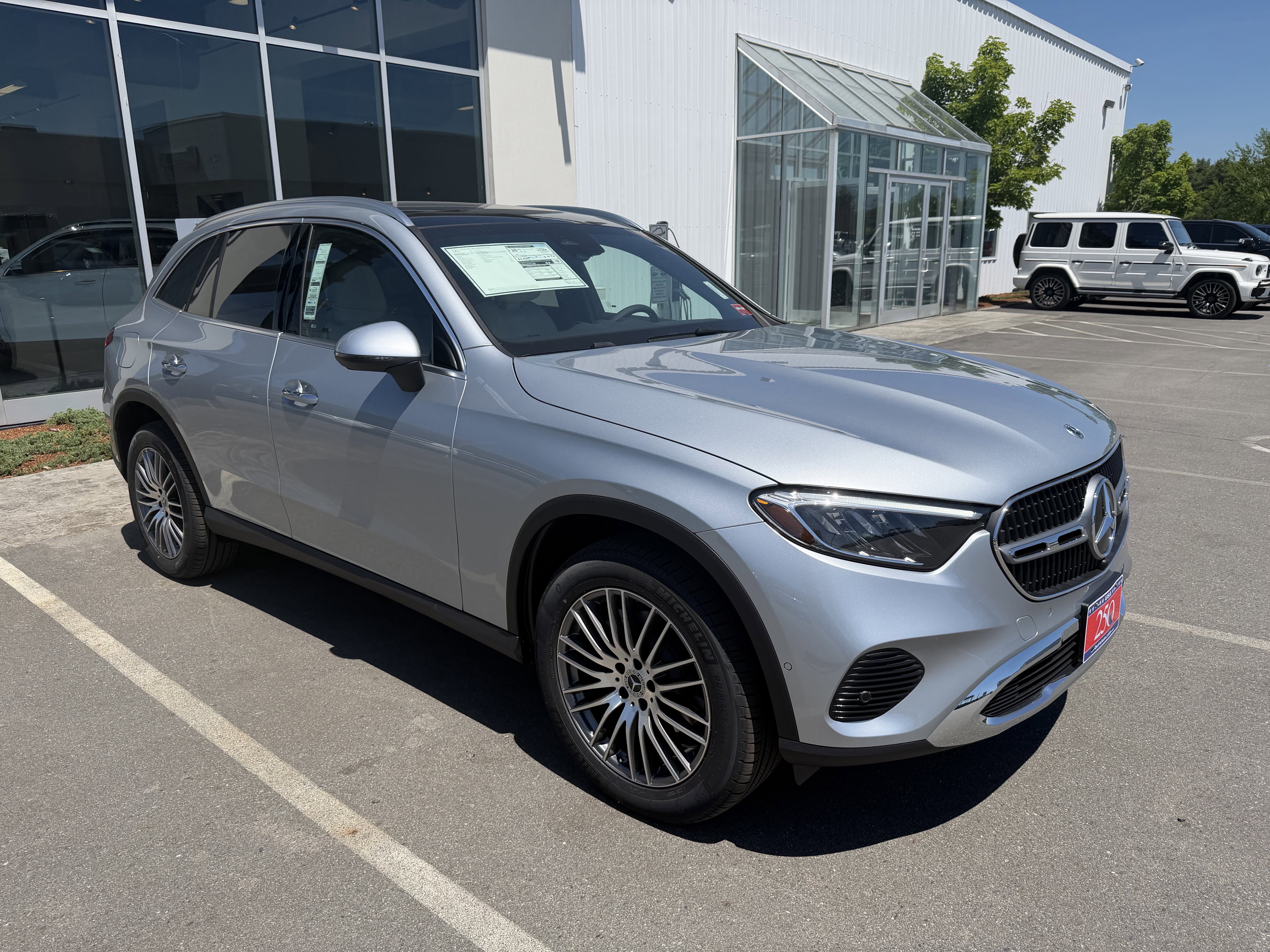 New 2026 Cirrus Silver Metallic Mercedes-Benz GLC 300 image 6
