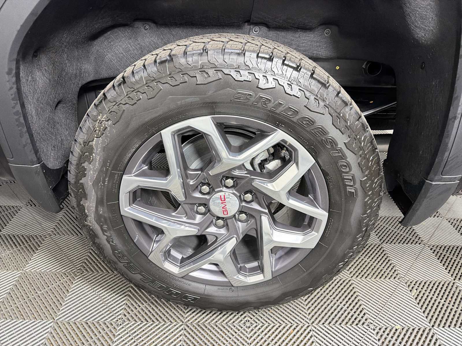 New 2026 Onyx Black GMC SLT image 17