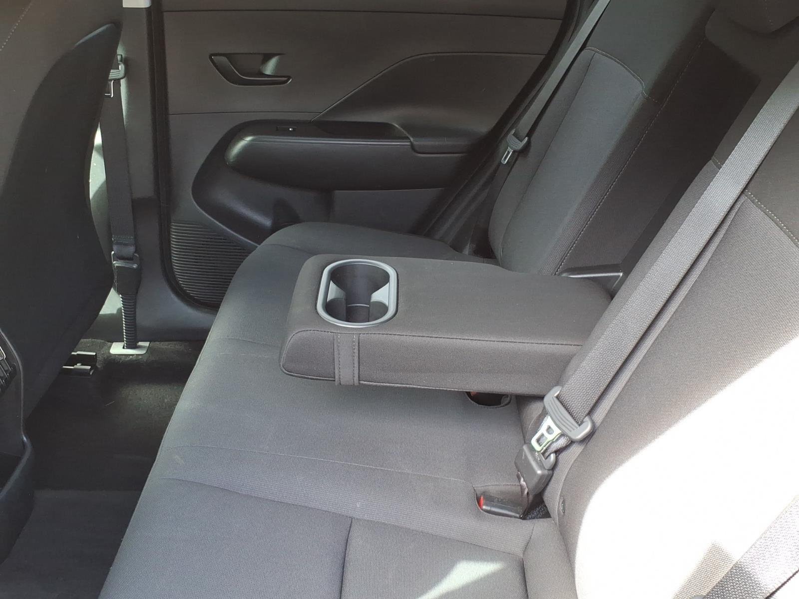 Used 2024 Cyber Gray Metallic Hyundai SEL image 21
