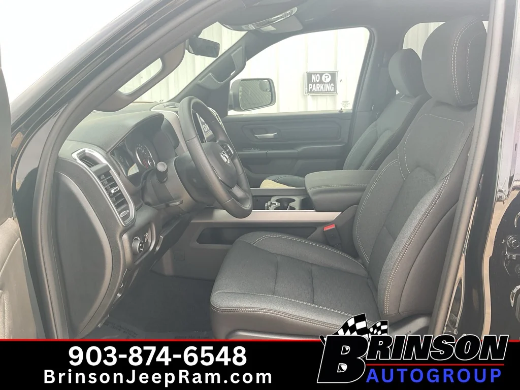 New 2026 Diamond Black Crystal Pearlcoat RAM Express image 10