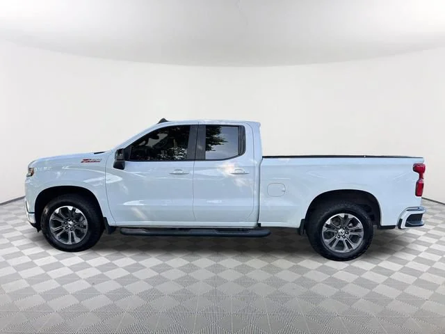 Used 2019 SUMMIT WHITE Chevrolet RST image 8