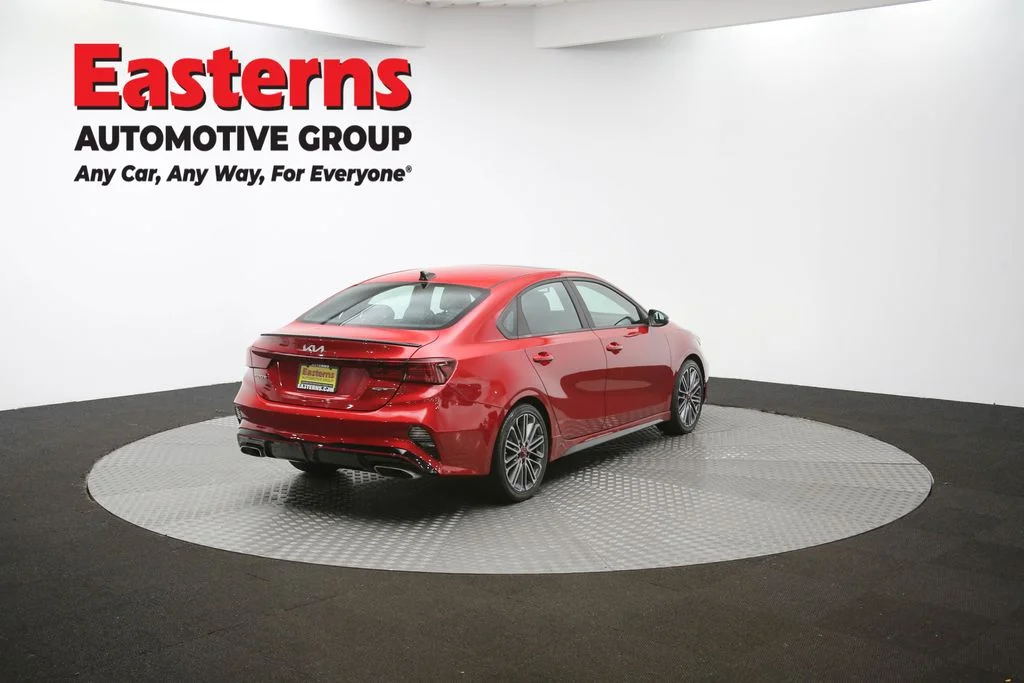 Used 2022 Red Kia GT image 38