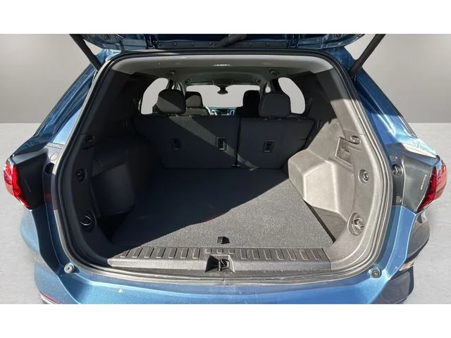 Used 2024 Blue Chevrolet LT image 31