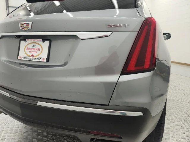 Used 2024 Silver Cadillac Luxury image 21