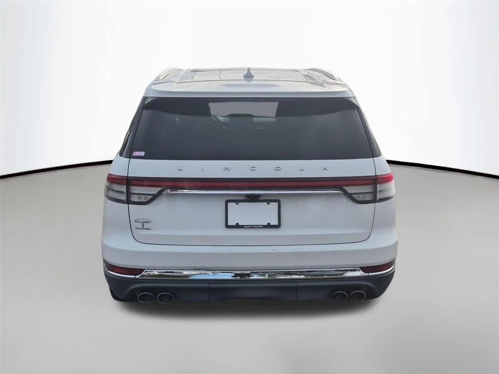 Used 2021 Pristine White Lincoln Reserve image 4
