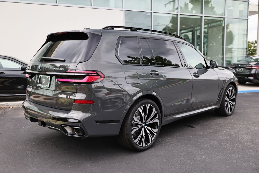 New 2027 Dravit Grey Metallic BMW xDrive40i image 7