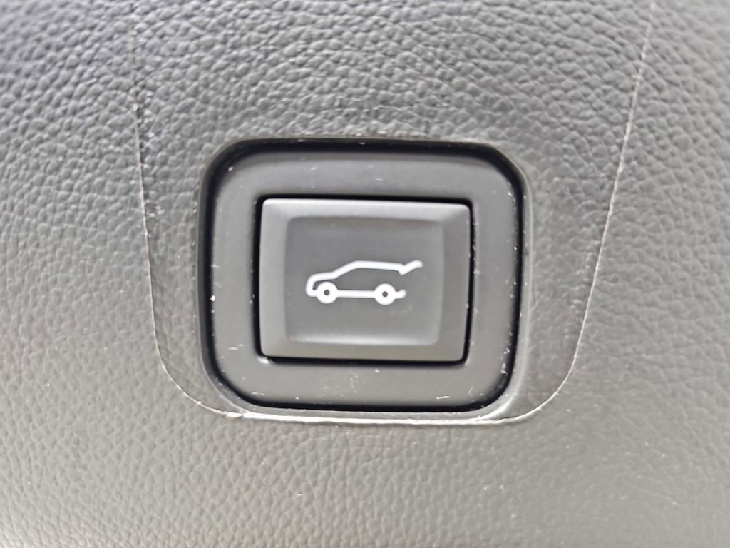 Certified Used 2023 Summit White Chevrolet Premier image 19