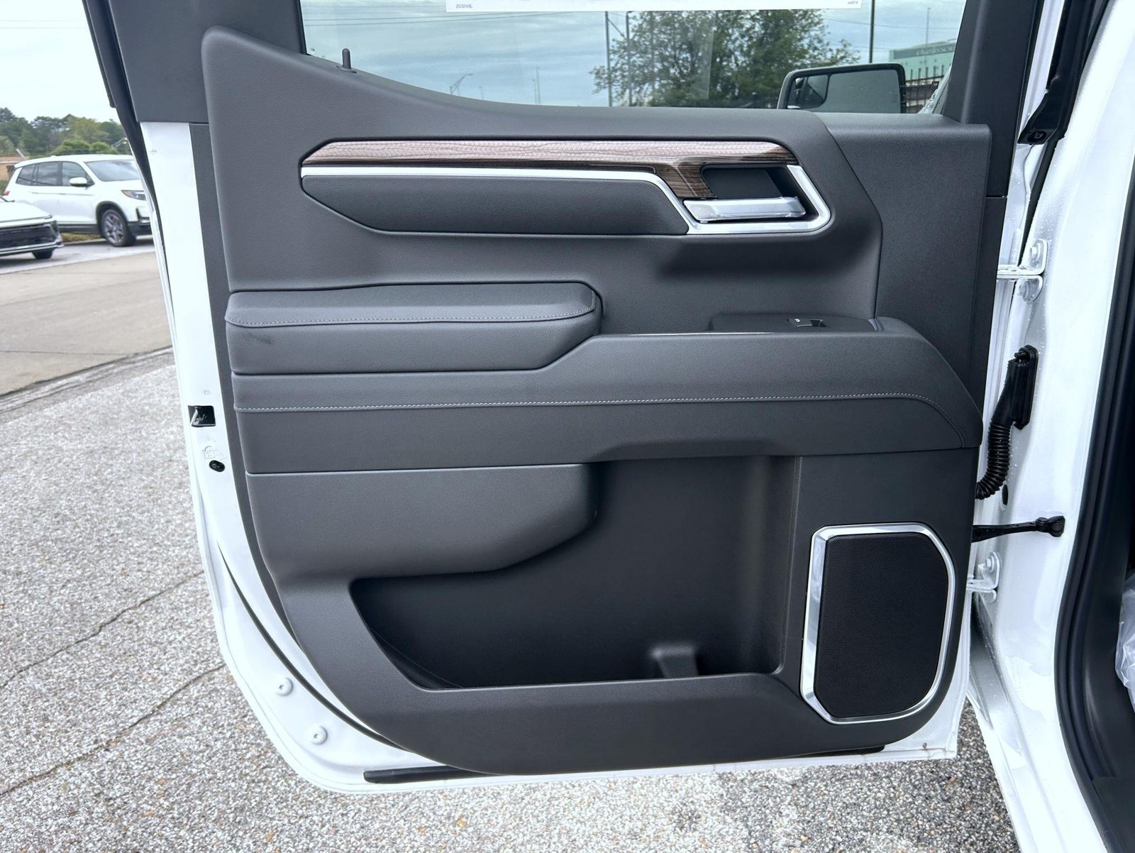 2026 Chevrolet Silverado 1500 LT - Photo 17