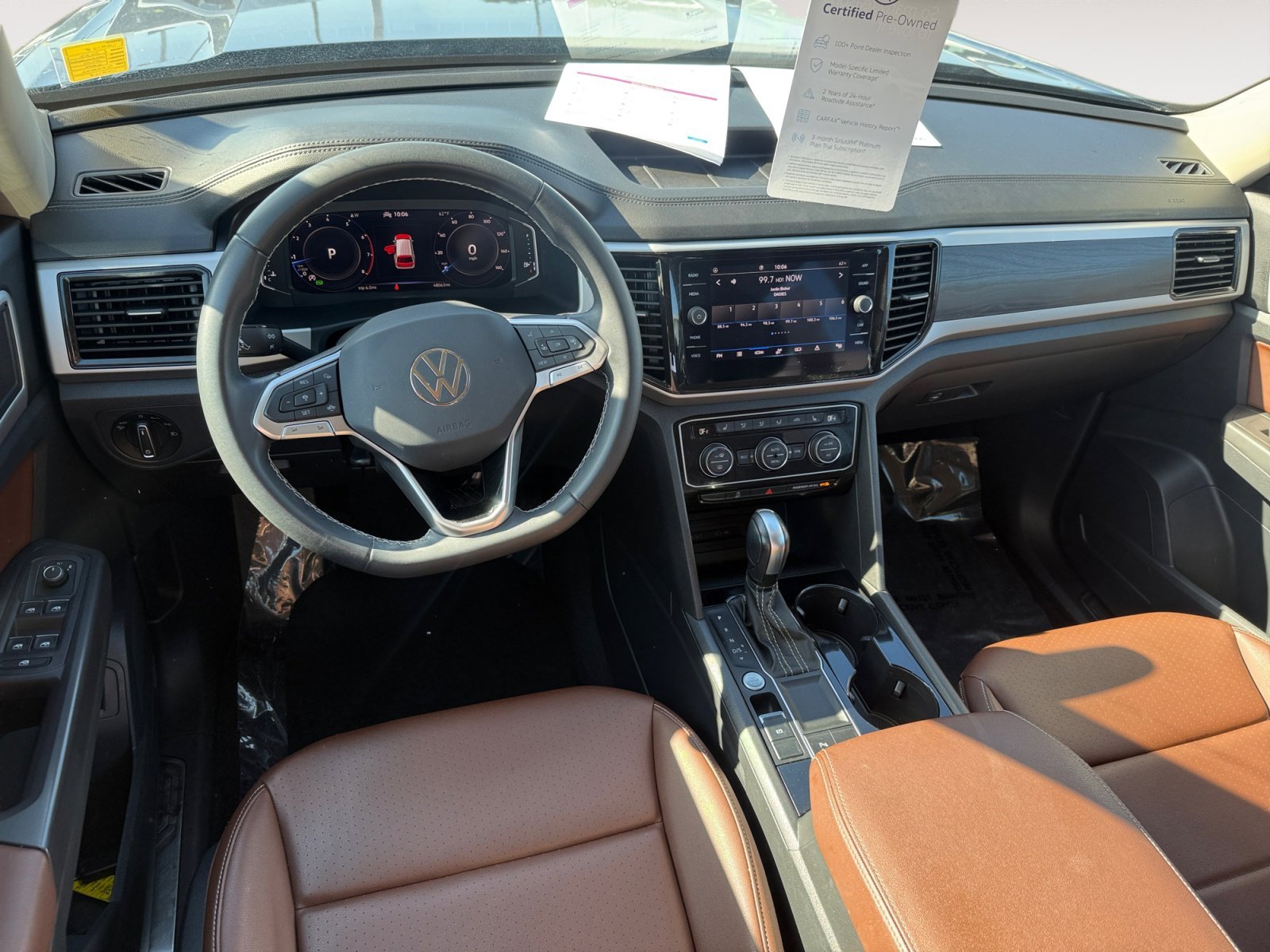 Certified Used 2023 Platinum Gray Metallic Volkswagen 3.6L V6 SE w/Technology image 15