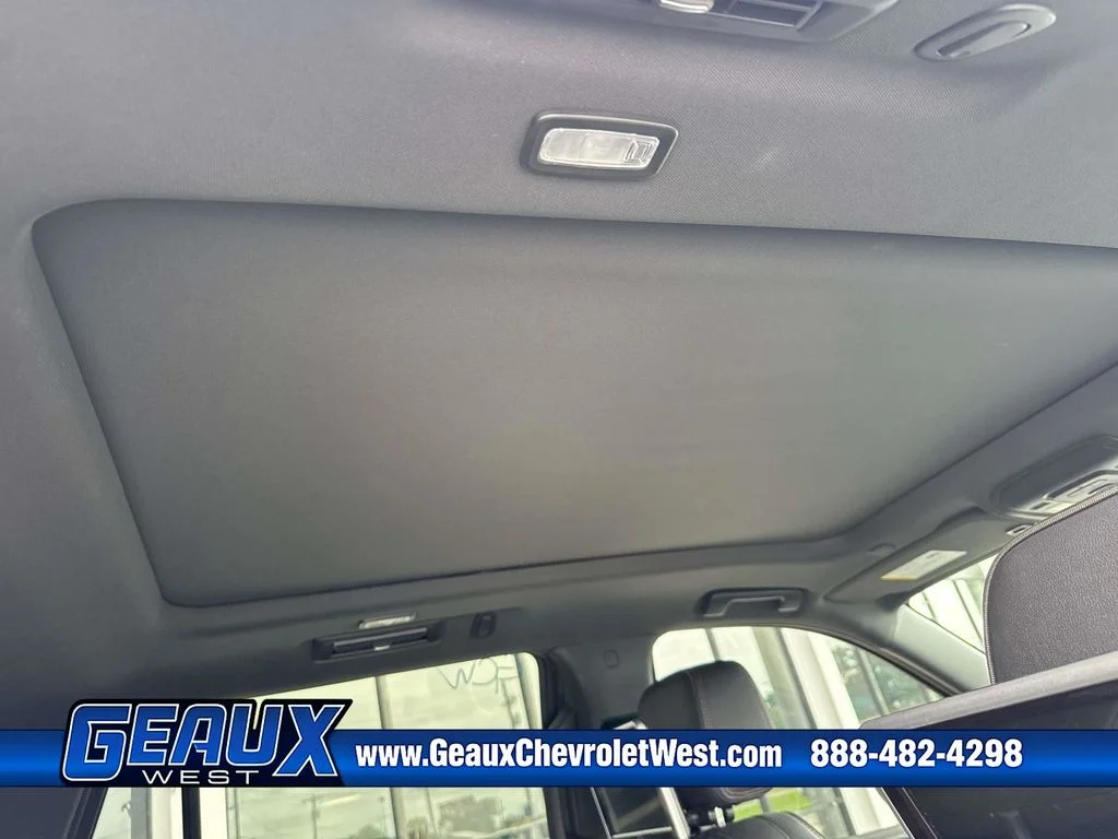 Used 2021 Gray Chevrolet RST image 29