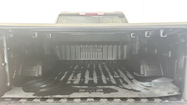 Used 2019 Smokey Quartz Metallic GMC SLT image 18