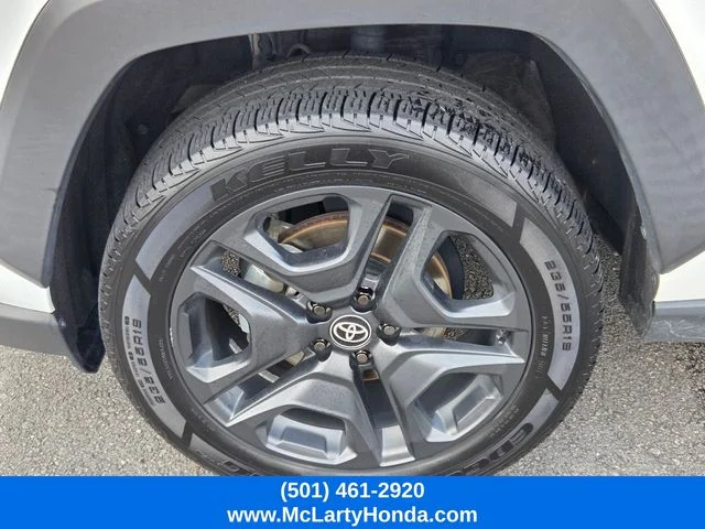 Used 2024 White Toyota Adventure image 18