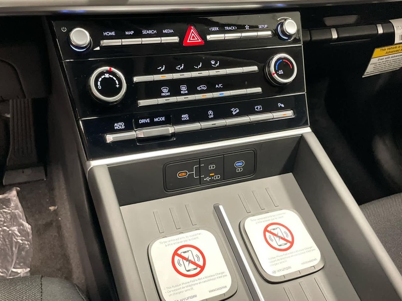 2026 Hyundai Santa Fe SE - Photo 33