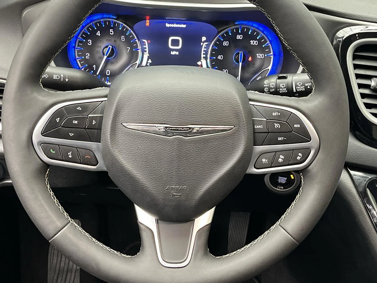2025 Chrysler Pacifica Select - Photo 14