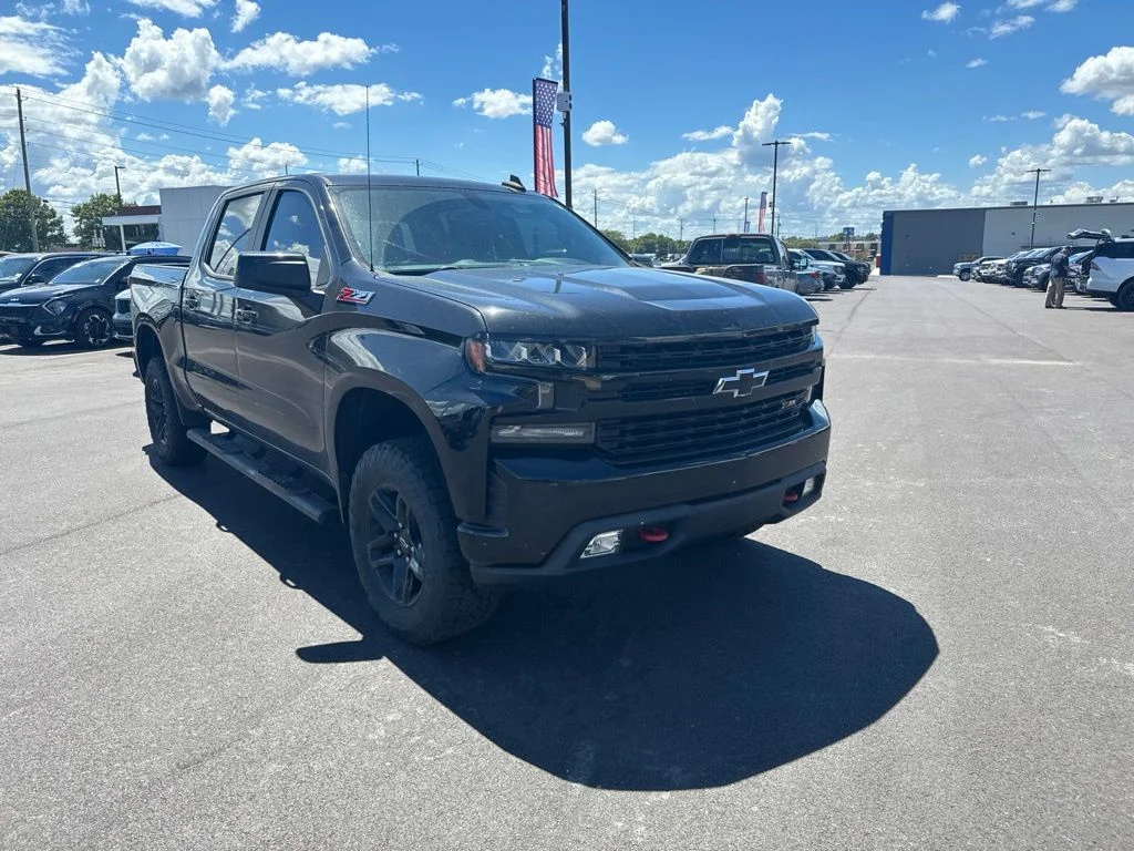 Used 2019 Black Chevrolet LT Trail Boss image 1