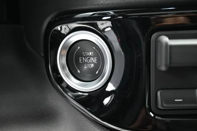 Used 2025 Black Chevrolet LTZ image 20