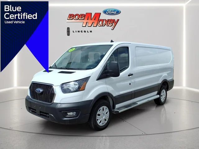 2025 Ford Transit Base
