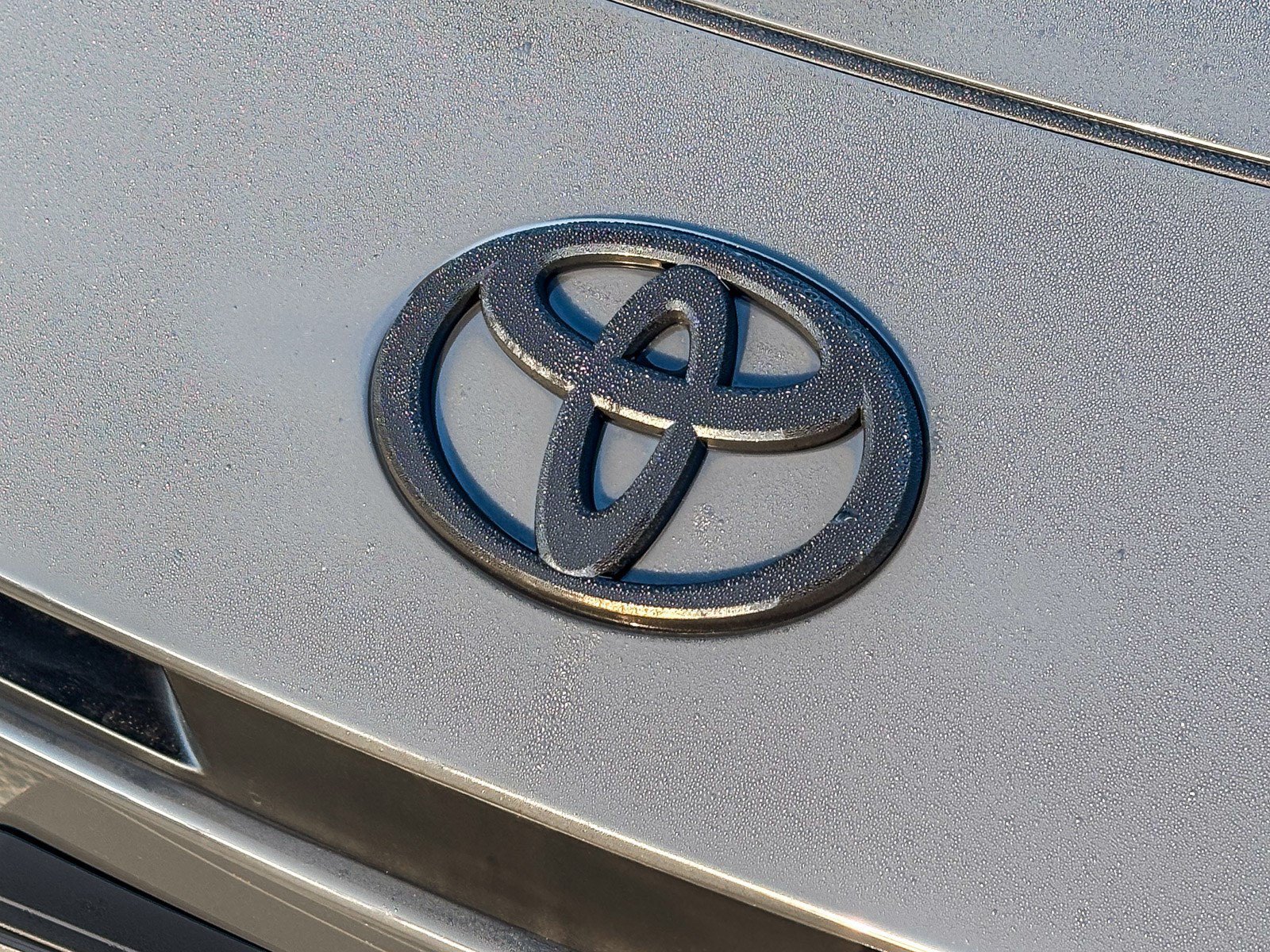 New 2026 Underground Toyota  LE image 9