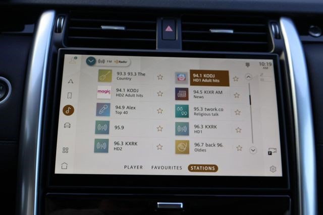 Certified Used 2025 Santorini Black Metallic Land Rover S image 19