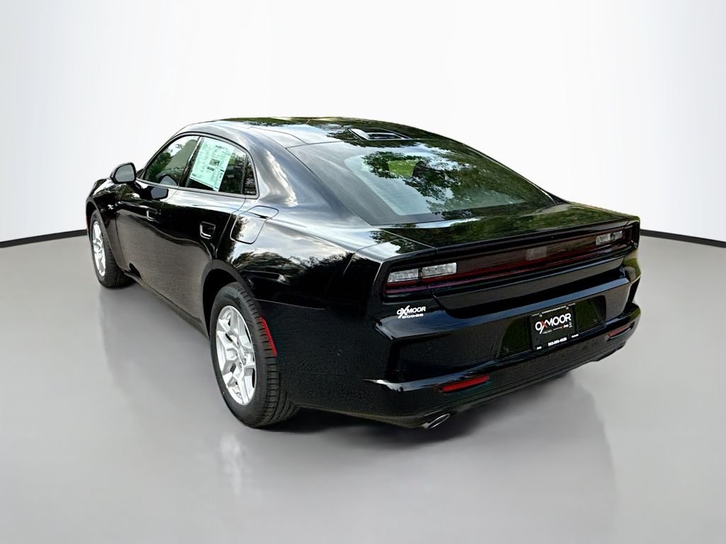 New 2026 Diamond Black Crystal Pearlcoat Dodge R/T image 6