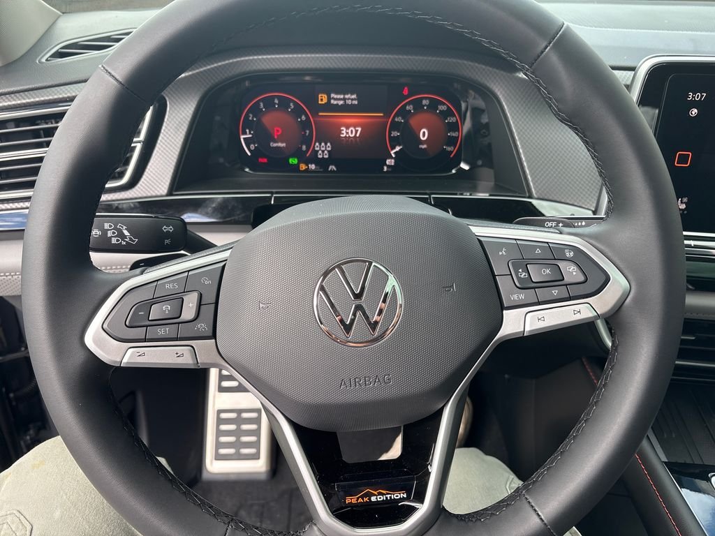New 2026 Gray Volkswagen 2.0T Peak Edition image 15