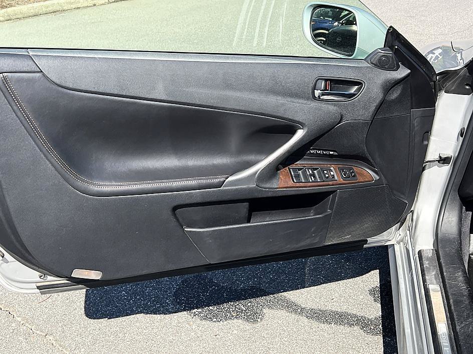 Used 2012 Mercury Metallic Lexus 250 C image 19