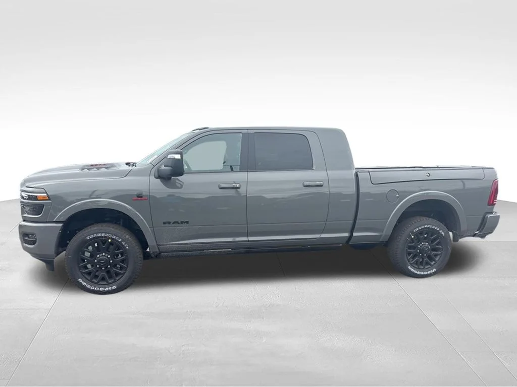 New 2026 Ceramic Gray Clear-Coat Exterior Paint RAM Limited image 6