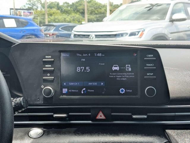 Used 2022 Red Hyundai SEL image 16