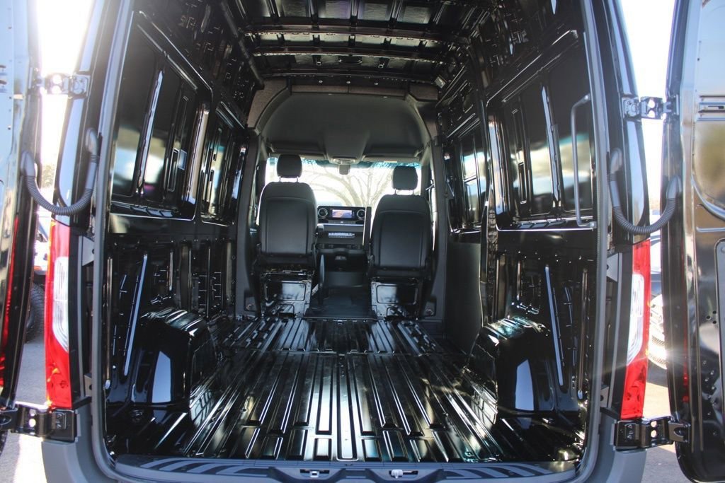 New 2026 Obsidian Black Metallic Mercedes-Benz Cargo 144 WB image 48