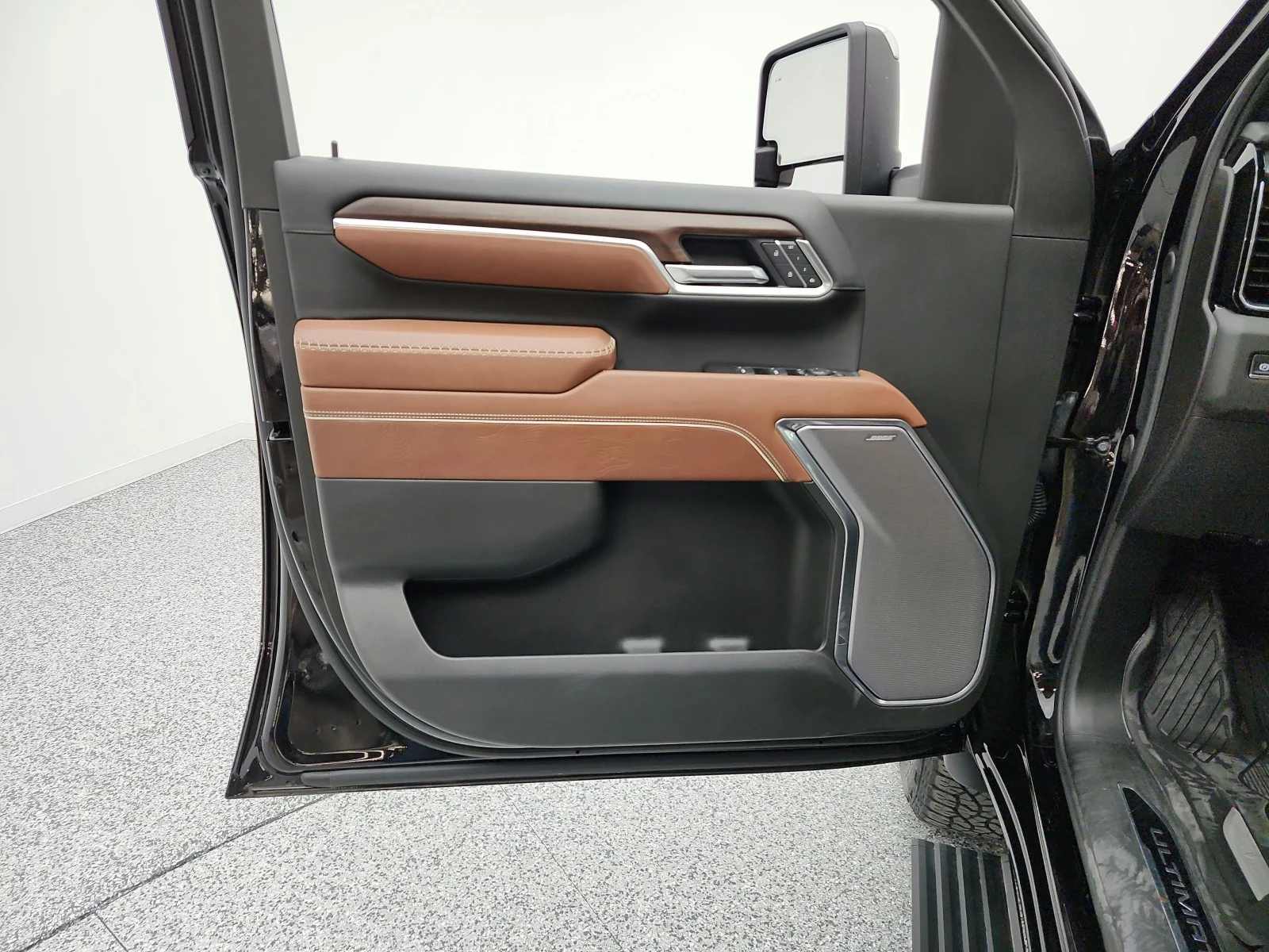 2025 GMC Sierra 2500HD Denali Ultimate - Photo 15