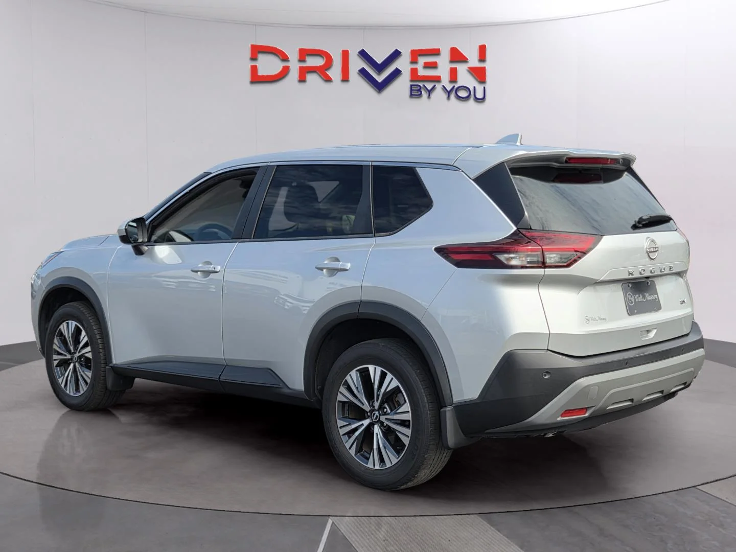 Used 2023 Brilliant Silver Metallic Nissan SV image 3